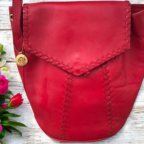 Yves Saint Laurent Stunning Red Vintage Bucket Crossbody Bag - Picture 6 of 12